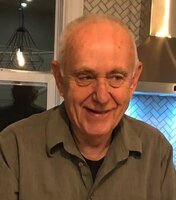 Robert J Brown Sr